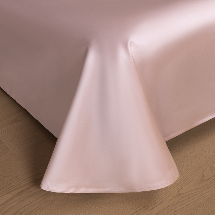 91家纺网 家纺一手货源 找家纺 U品汇 2026新品纯棉全棉平网大版数码印花四件套高端60支长绒棉贡缎埋绳宽边系列 花笺梦语（粉）