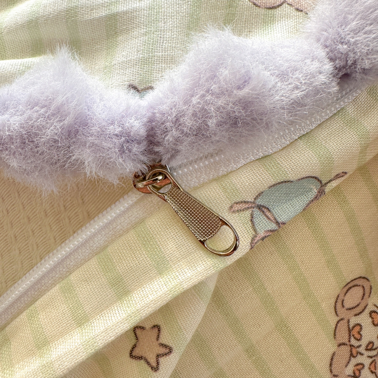 91家纺网 家纺一手货源 找家纺 丽涵家纺 2026新款全棉双层纱毛球花边单品被套 音乐小象-绿