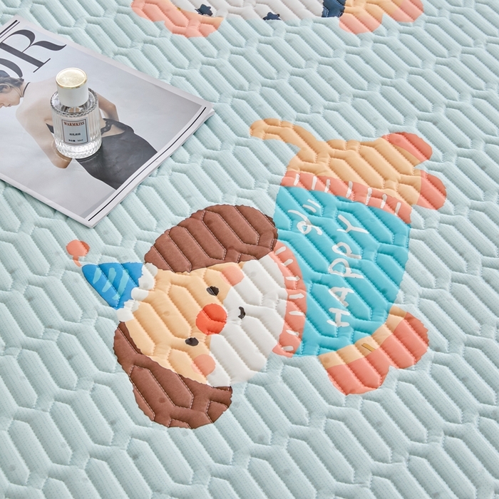 91家纺网 家纺一手货源 找家纺 美丽折2026新品6mm厚天然乳胶凉席三件套 大版印花卡通乳胶凉席平铺款 嗨皮狗