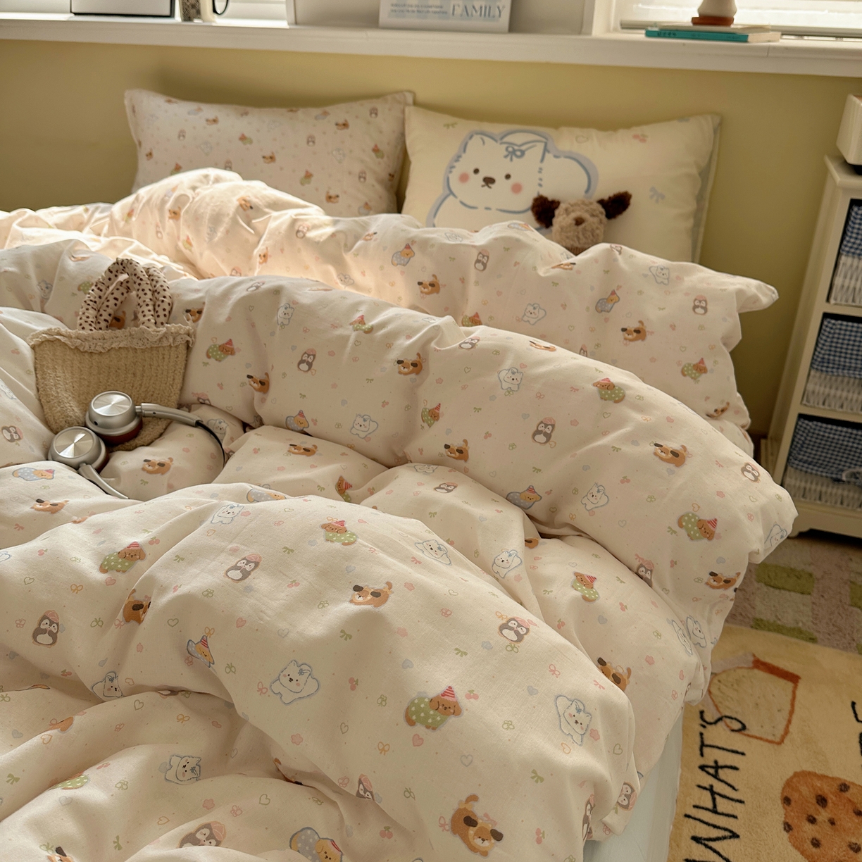 91家纺网 家纺一手货源 找家纺 耀悦家纺 2026新款双层纱全棉四件套大版枕套混搭款博主ins风格款纯棉四件套 浪漫雪团团