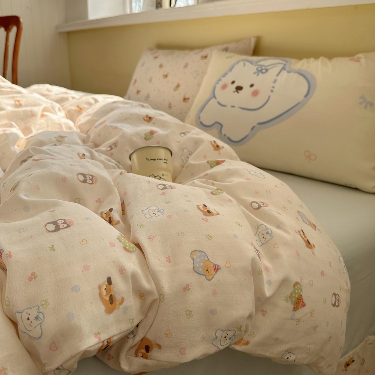 91家纺网 家纺一手货源 找家纺 耀悦家纺 2026新款双层纱全棉四件套大版枕套混搭款博主ins风格款纯棉四件套 浪漫雪团团