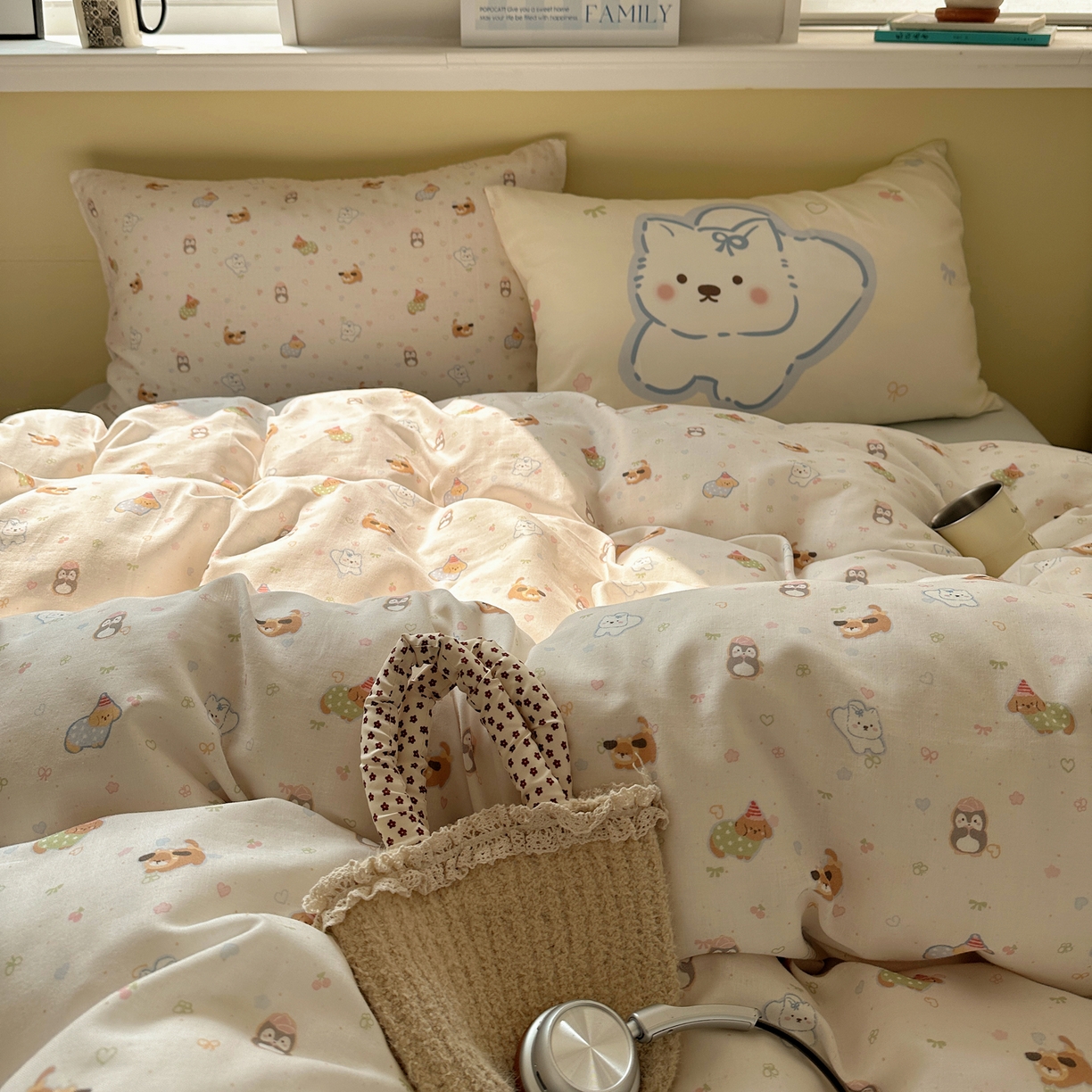 91家纺网 家纺一手货源 找家纺 耀悦家纺 2026新款双层纱全棉四件套大版枕套混搭款博主ins风格款纯棉四件套 浪漫雪团团