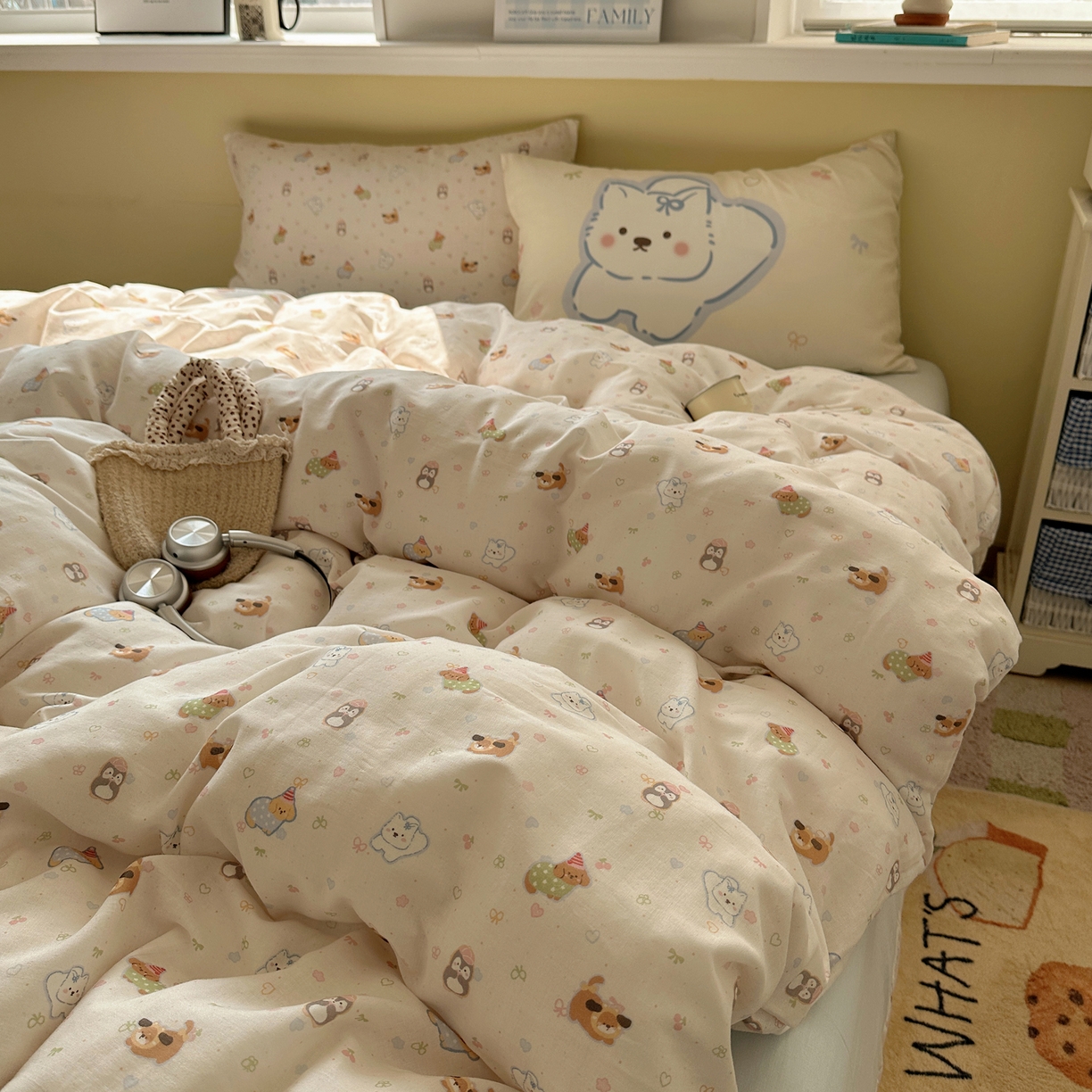 91家纺网 家纺一手货源 找家纺 耀悦家纺 2026新款双层纱全棉四件套大版枕套混搭款博主ins风格款纯棉四件套 浪漫雪团团