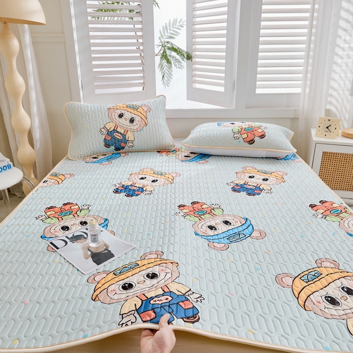 91家纺网 家纺一手货源 找家纺 美丽折2026新品6mm厚天然乳胶凉席三件套 大版印花卡通乳胶凉席平铺款 童趣