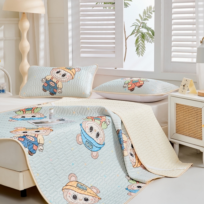91家纺网 家纺一手货源 找家纺 美丽折2026新品6mm厚天然乳胶凉席三件套 大版印花卡通乳胶凉席平铺款 童趣
