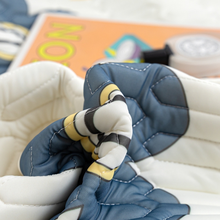 91家纺网 家纺一手货源 找家纺 优雅星家纺 2026新款凉感丝印花乳胶凉席 爱的季节