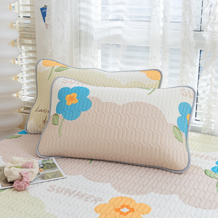 91家纺网 家纺一手货源 找家纺 优雅星家纺 2026新款凉感丝印花乳胶凉席 幸运花朵