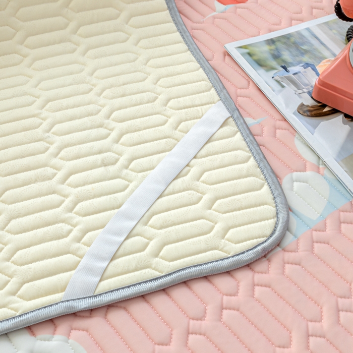 91家纺网 家纺一手货源 找家纺 优雅星家纺 2026新款凉感丝印花乳胶凉席 云动音符