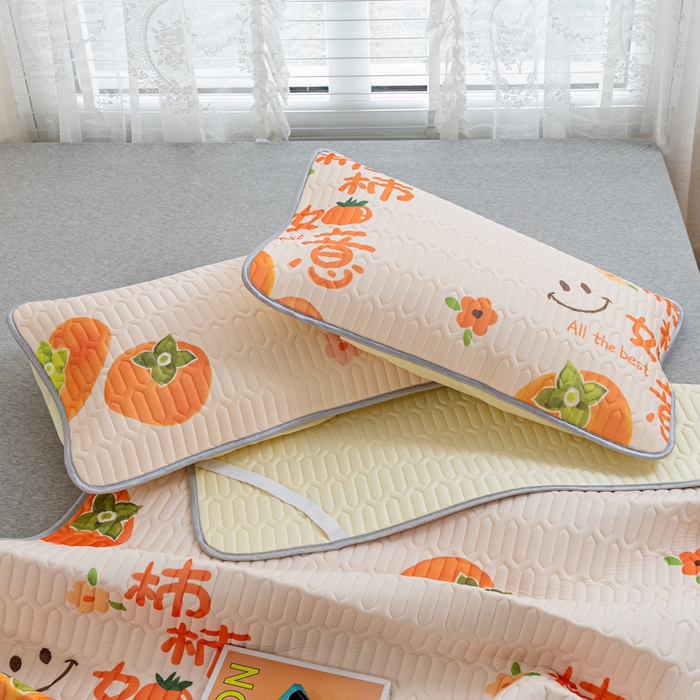 91家纺网 家纺一手货源 找家纺 优雅星家纺 2026新款凉感丝印花乳胶凉席 柿柿如意