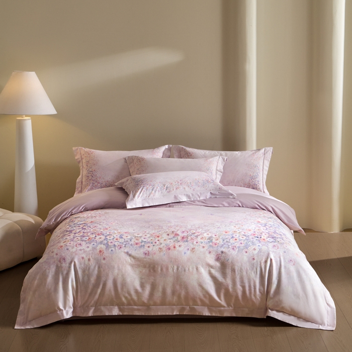 U品汇 2026新品纯棉全棉平网大版数码印花四件套高端60支长绒棉贡缎埋绳宽边系列 浅春织梦（紫）