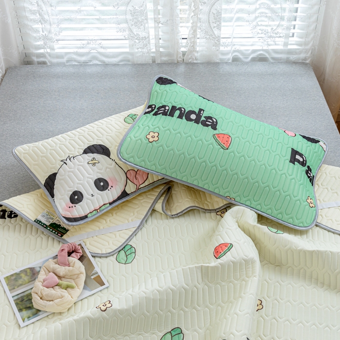 91家纺网 家纺一手货源 找家纺 优雅星家纺 2026新款凉感丝印花乳胶凉席 熊猫贝贝