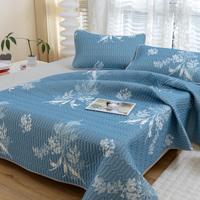 91家纺网 家纺一手货源 找家纺 优雅星家纺 2026新款凉感丝印花乳胶凉席 夜相思