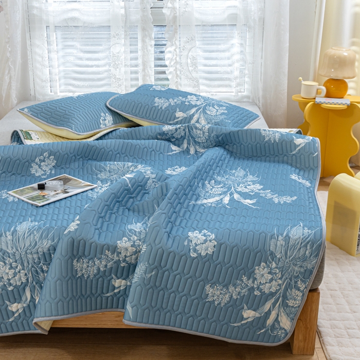 91家纺网 家纺一手货源 找家纺 优雅星家纺 2026新款凉感丝印花乳胶凉席 夜相思