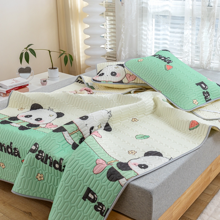 91家纺网 家纺一手货源 找家纺 优雅星家纺 2026新款凉感丝印花乳胶凉席 熊猫贝贝