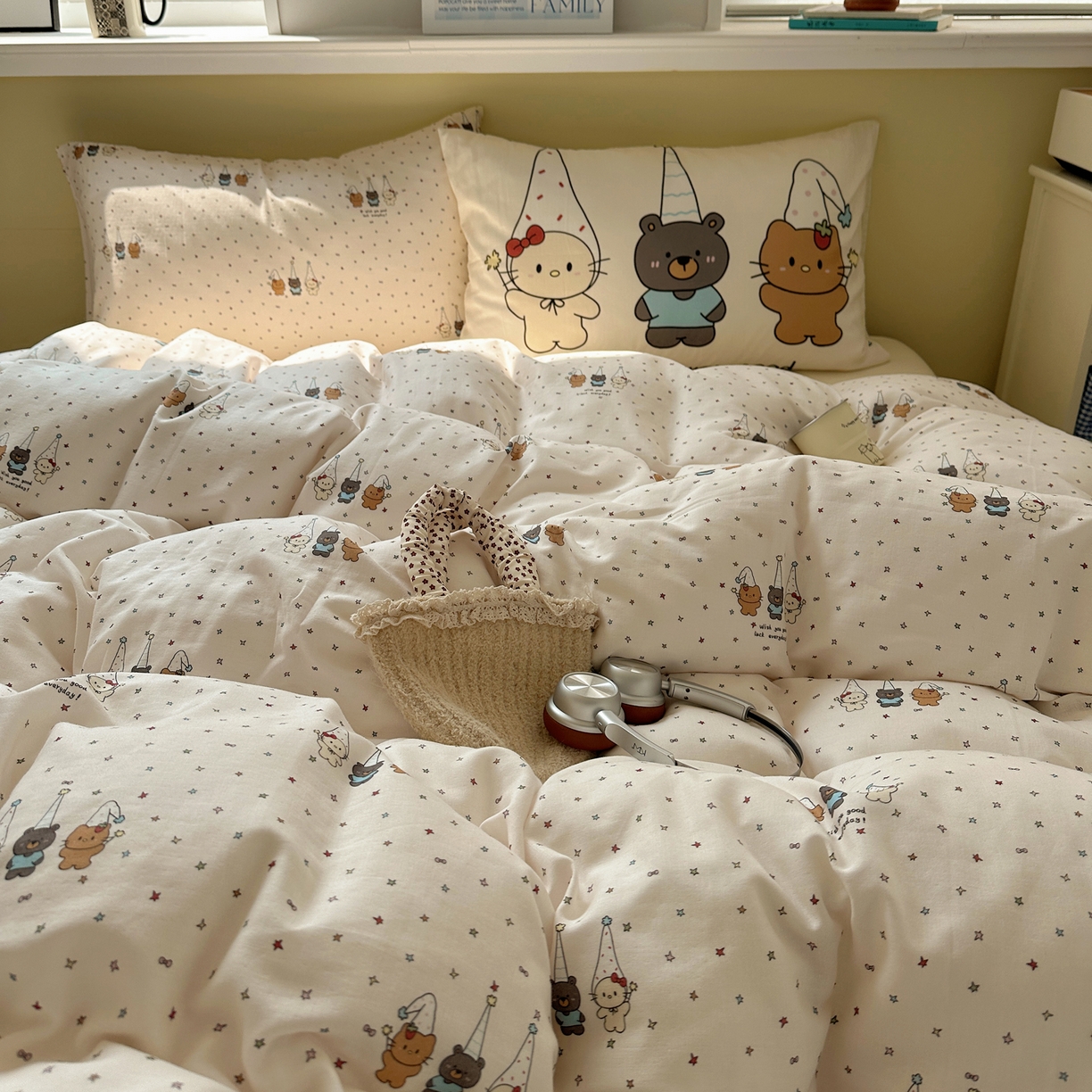 91家纺网 家纺一手货源 找家纺 耀悦家纺 2026新款双层纱全棉四件套大版枕套混搭款博主ins风格款纯棉四件套 圣旦星星喵