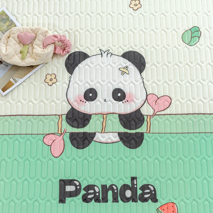 91家纺网 家纺一手货源 找家纺 优雅星家纺 2026新款凉感丝印花乳胶凉席 熊猫贝贝