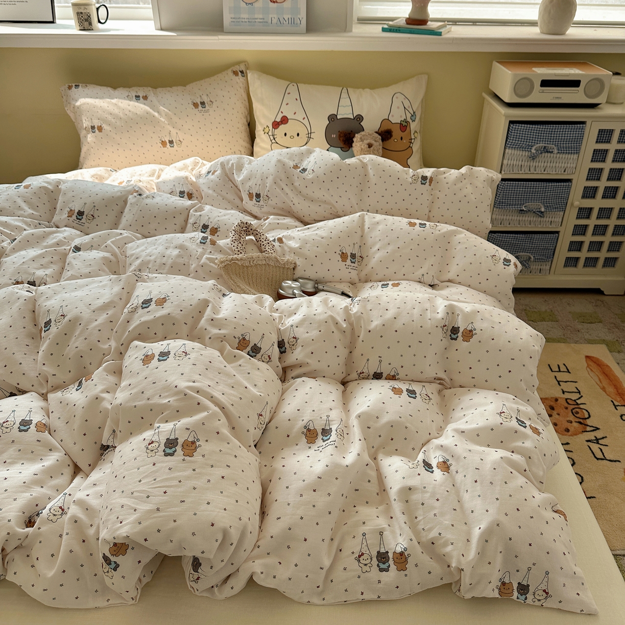 91家纺网 家纺一手货源 找家纺 耀悦家纺 2026新款双层纱全棉四件套大版枕套混搭款博主ins风格款纯棉四件套 圣旦星星喵