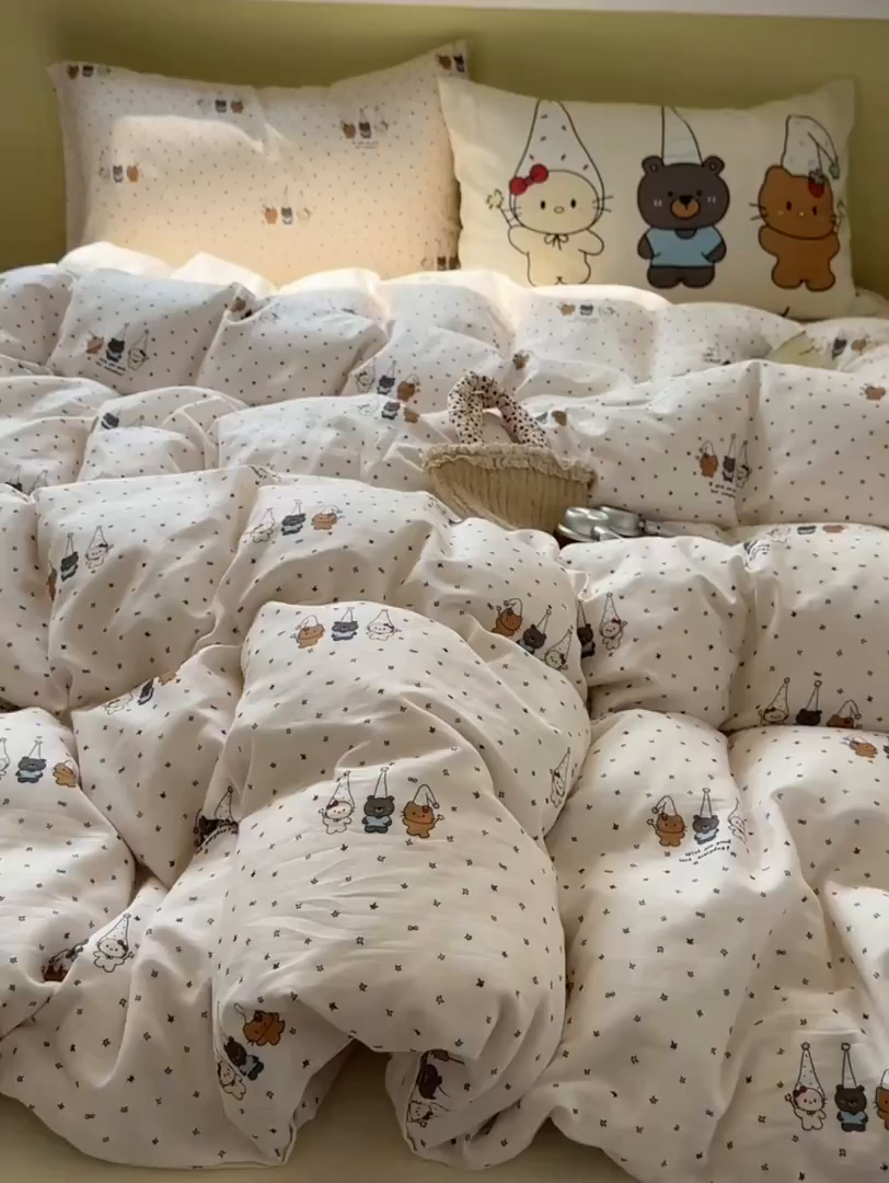 91家纺网 家纺一手货源 找家纺 耀悦家纺 2026新款双层纱全棉四件套大版枕套混搭款博主ins风格款纯棉四件套 圣旦星星喵