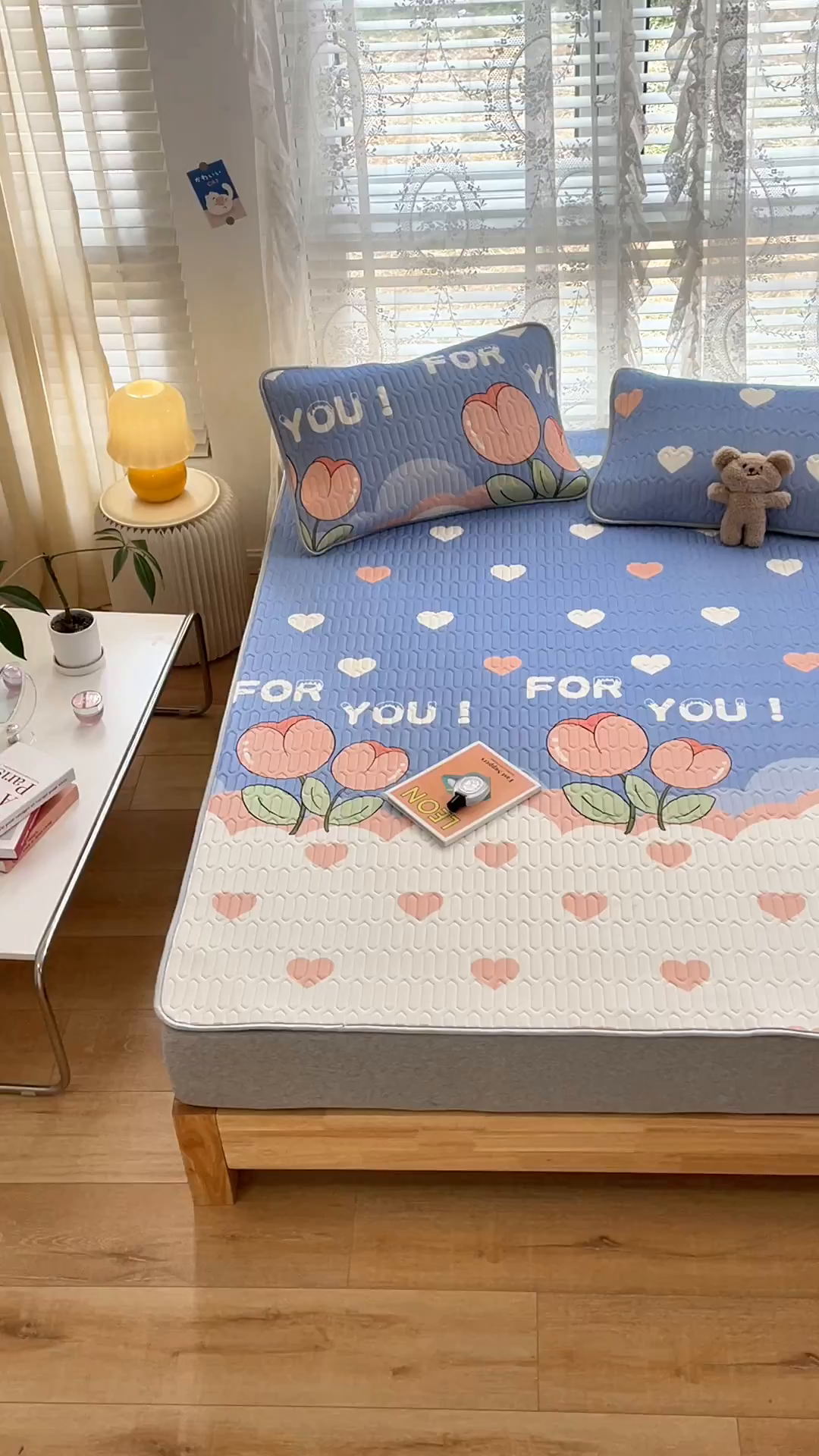 91家纺网 家纺一手货源 找家纺 优雅星家纺 2026新款凉感丝印花乳胶凉席 郁金香