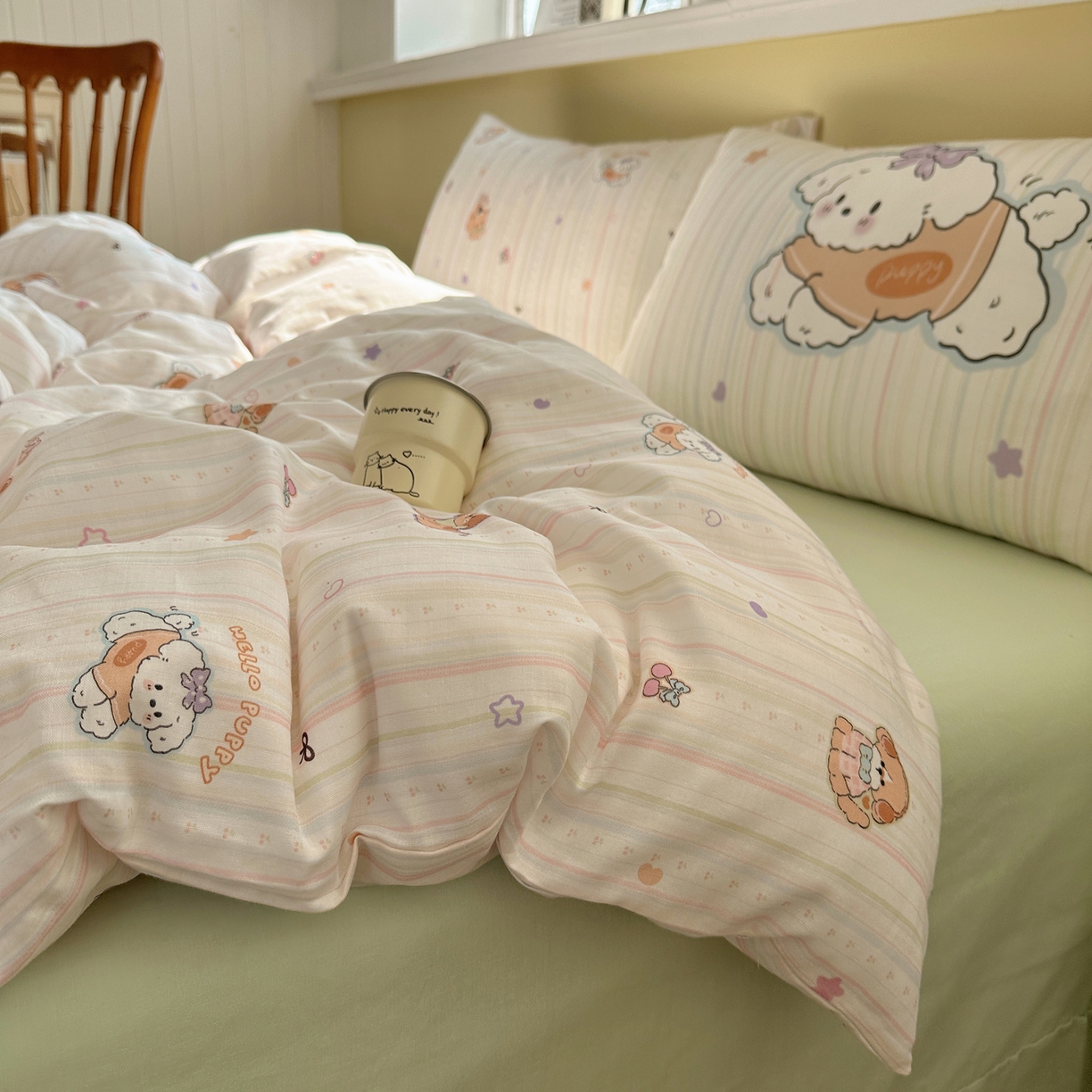 91家纺网 家纺一手货源 找家纺 耀悦家纺 2026新款双层纱全棉四件套大版枕套混搭款博主ins风格款纯棉四件套 cherry小奶狗