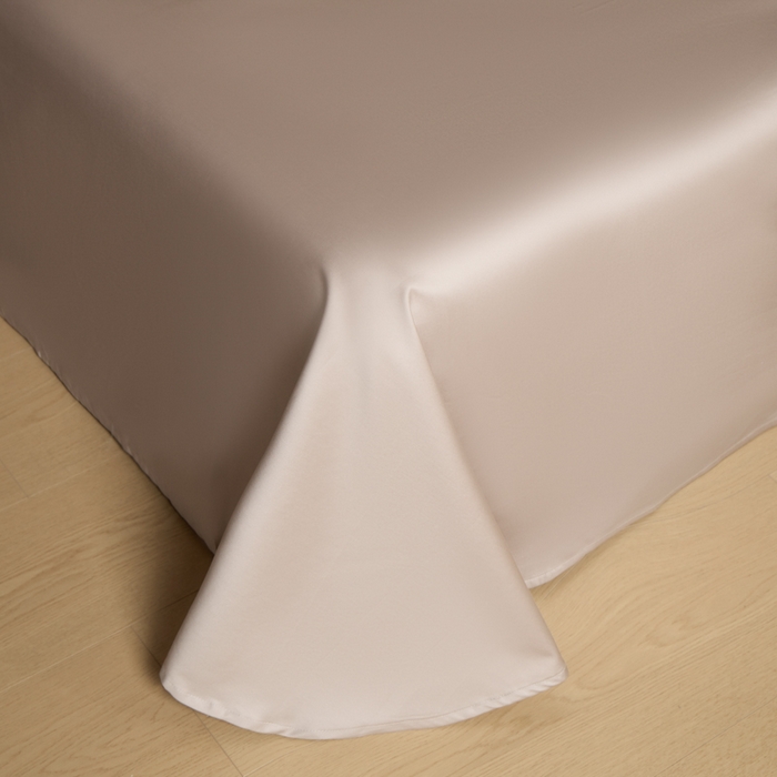 91家纺网 家纺一手货源 找家纺 U品汇 2026新品纯棉全棉平网大版数码印花四件套高端60支长绒棉贡缎埋绳宽边系列 轻烟蝶薇（米）