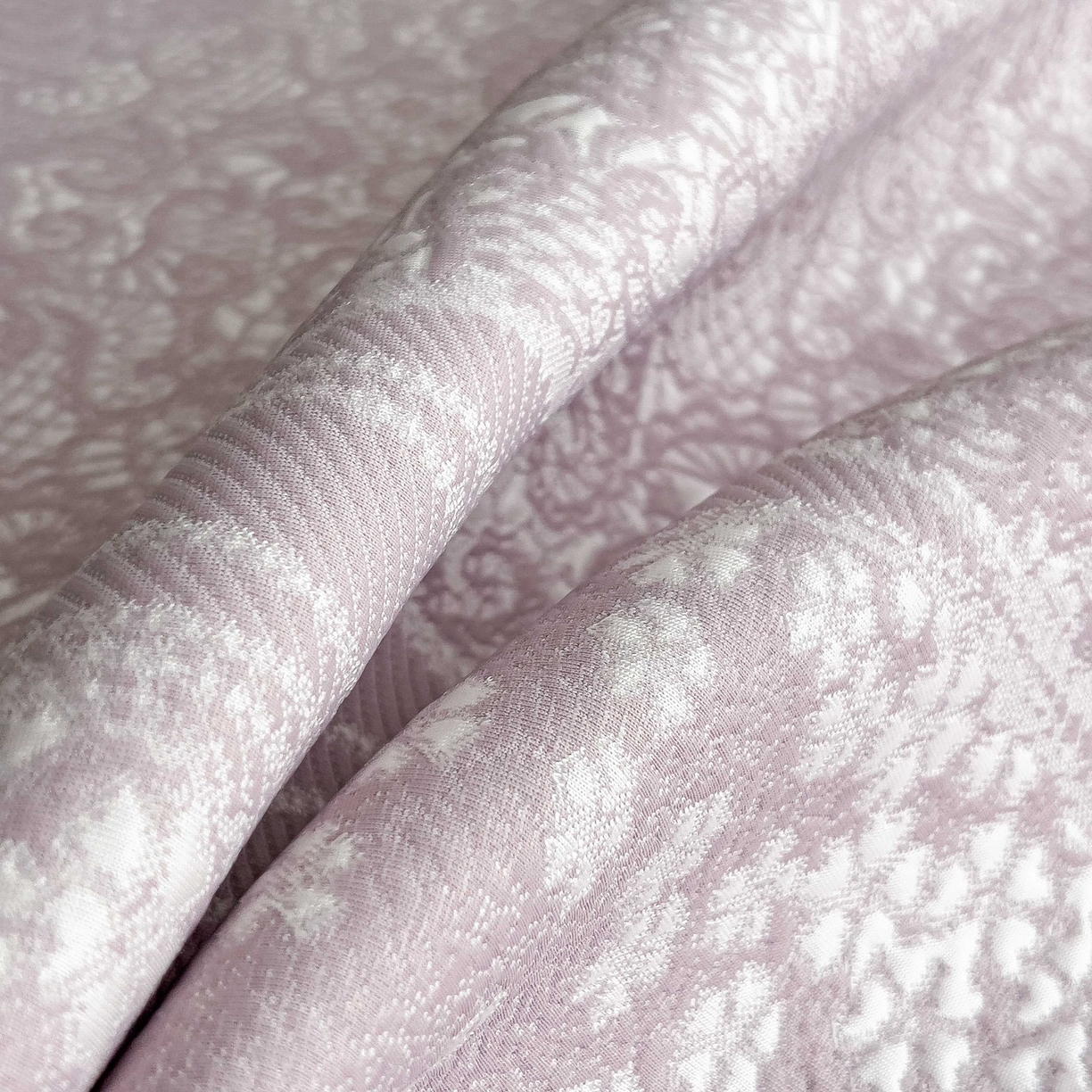 91家纺网 家纺一手货源 找家纺 孩子王家纺 2026春夏新款PE乙纶学生宿舍高克重凉感值过0.21冰豆豆席凉感席子凉席席子 花园燕尾紫 床单款