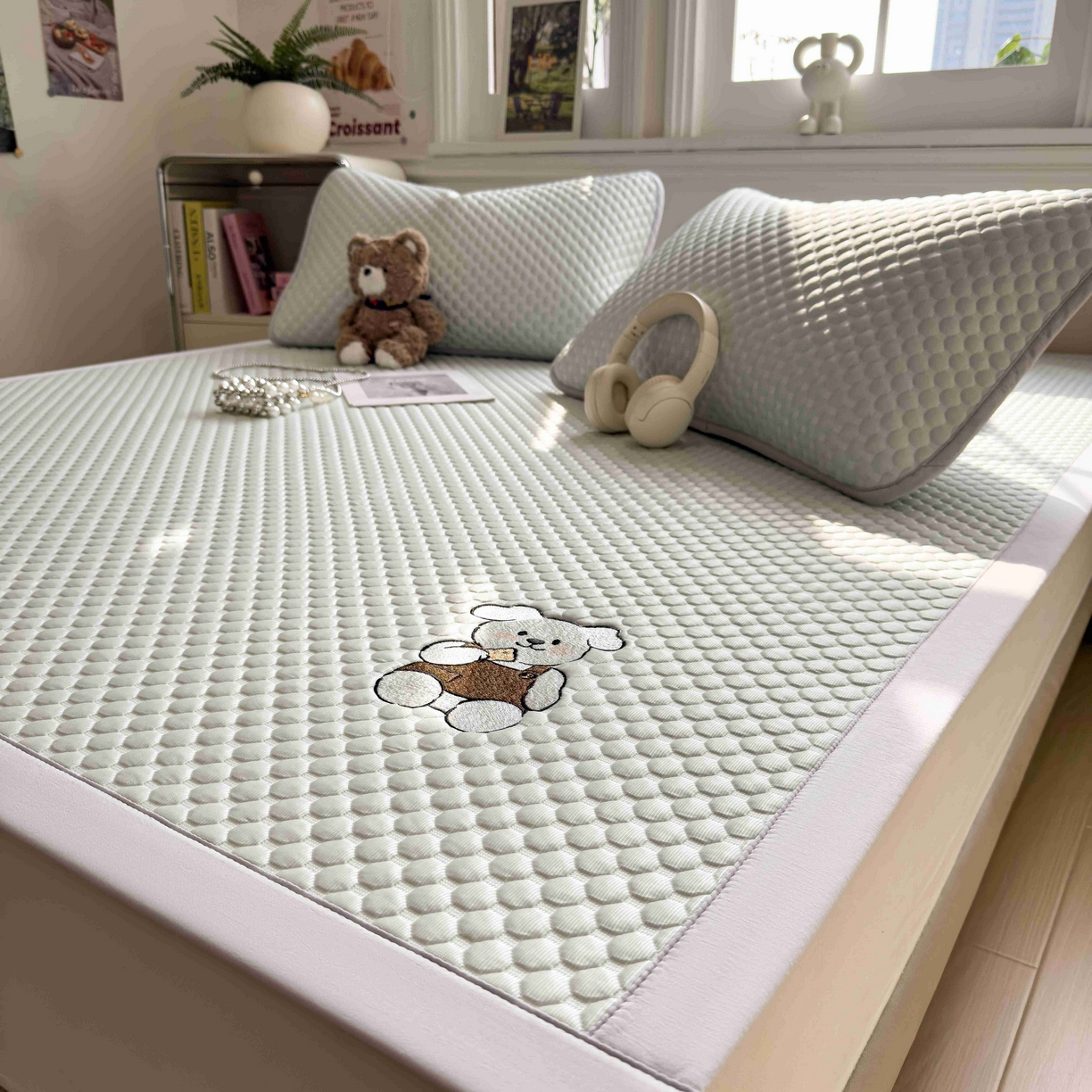 91家纺网 家纺一手货源 找家纺 孩子王家纺 2026春夏新款冰豆豆凉席凉感值过0.21冰丝床单单件冰丝席家用空调软席凉席席子 果绿-床铺款