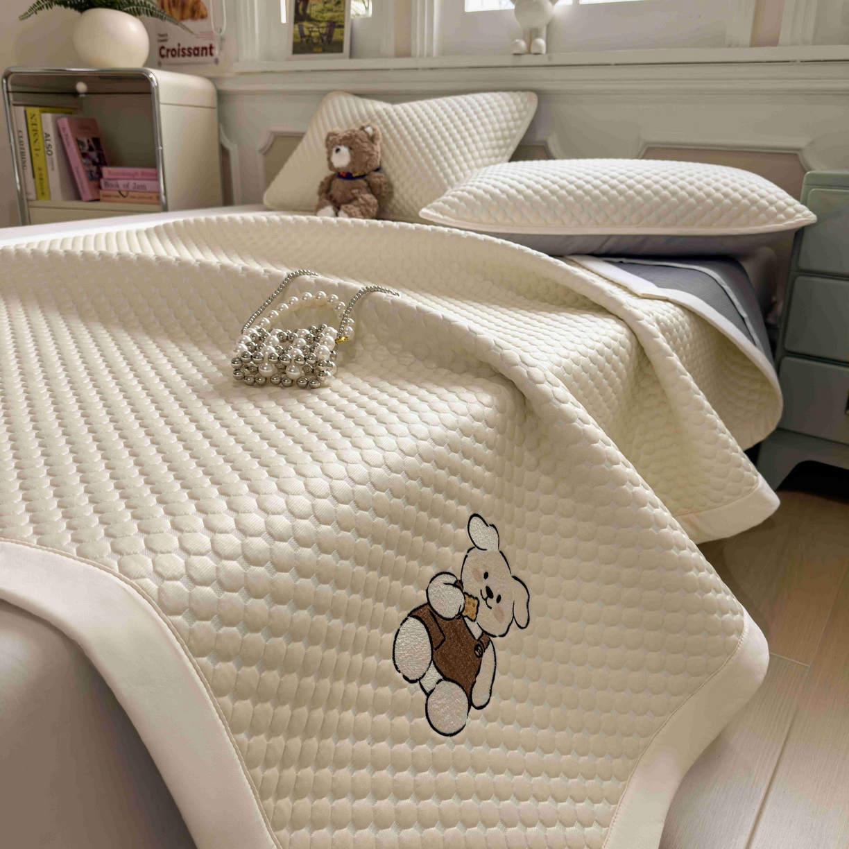 91家纺网 家纺一手货源 找家纺 孩子王家纺 2026春夏新款冰豆豆凉席凉感值过0.21冰丝床单单件冰丝席家用空调软席凉席席子 奶酪黄-床铺款