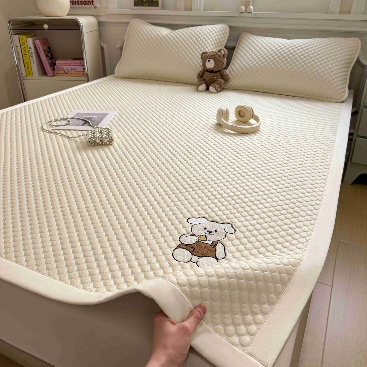 91家纺网 家纺一手货源 找家纺 孩子王家纺 2026春夏新款冰豆豆凉席凉感值过0.21冰丝床单单件冰丝席家用空调软席凉席席子 奶酪黄-床铺款