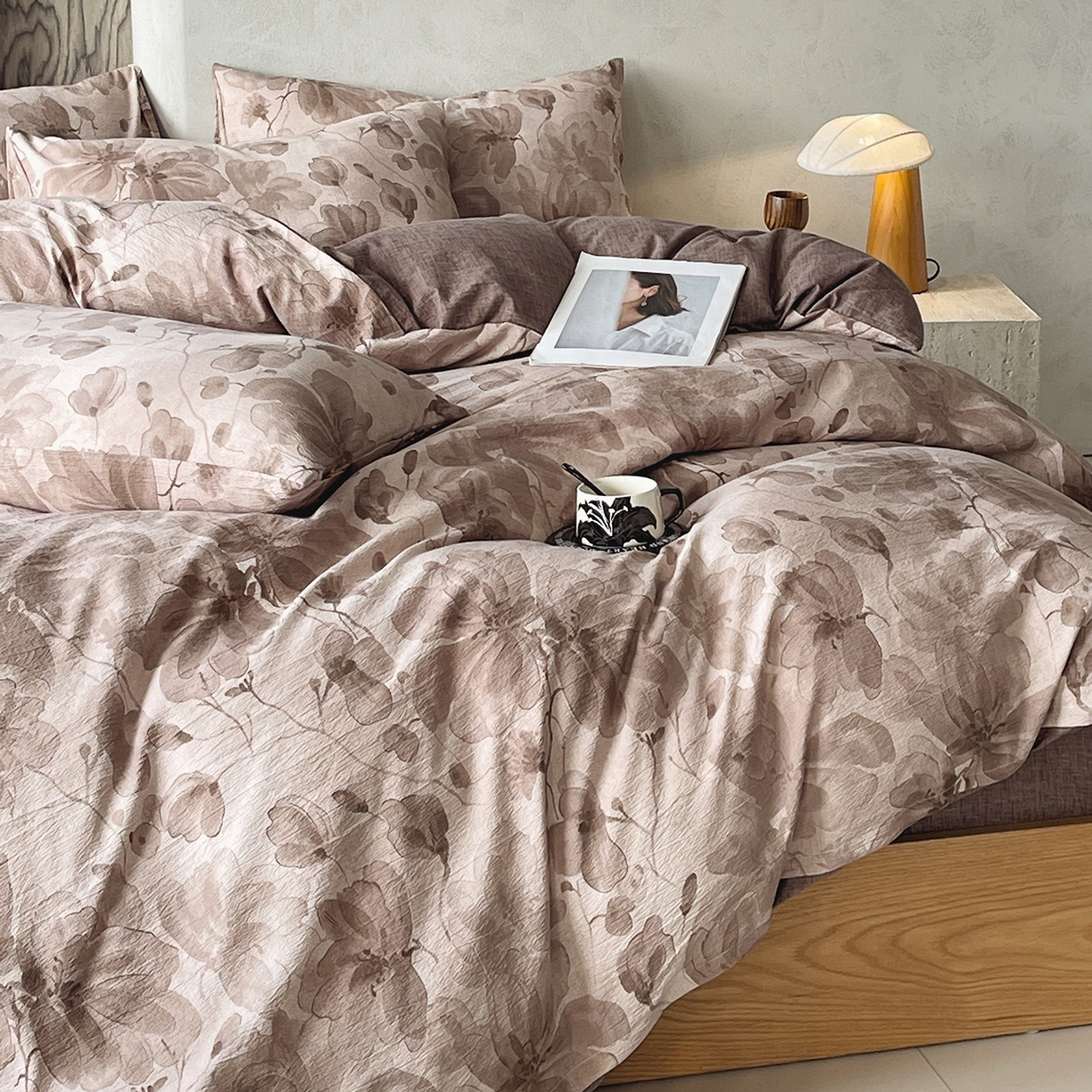 91家纺网 家纺一手货源 找家纺 灿哈家纺 2025新款复古风仿麻四件套 繁芯芳庭