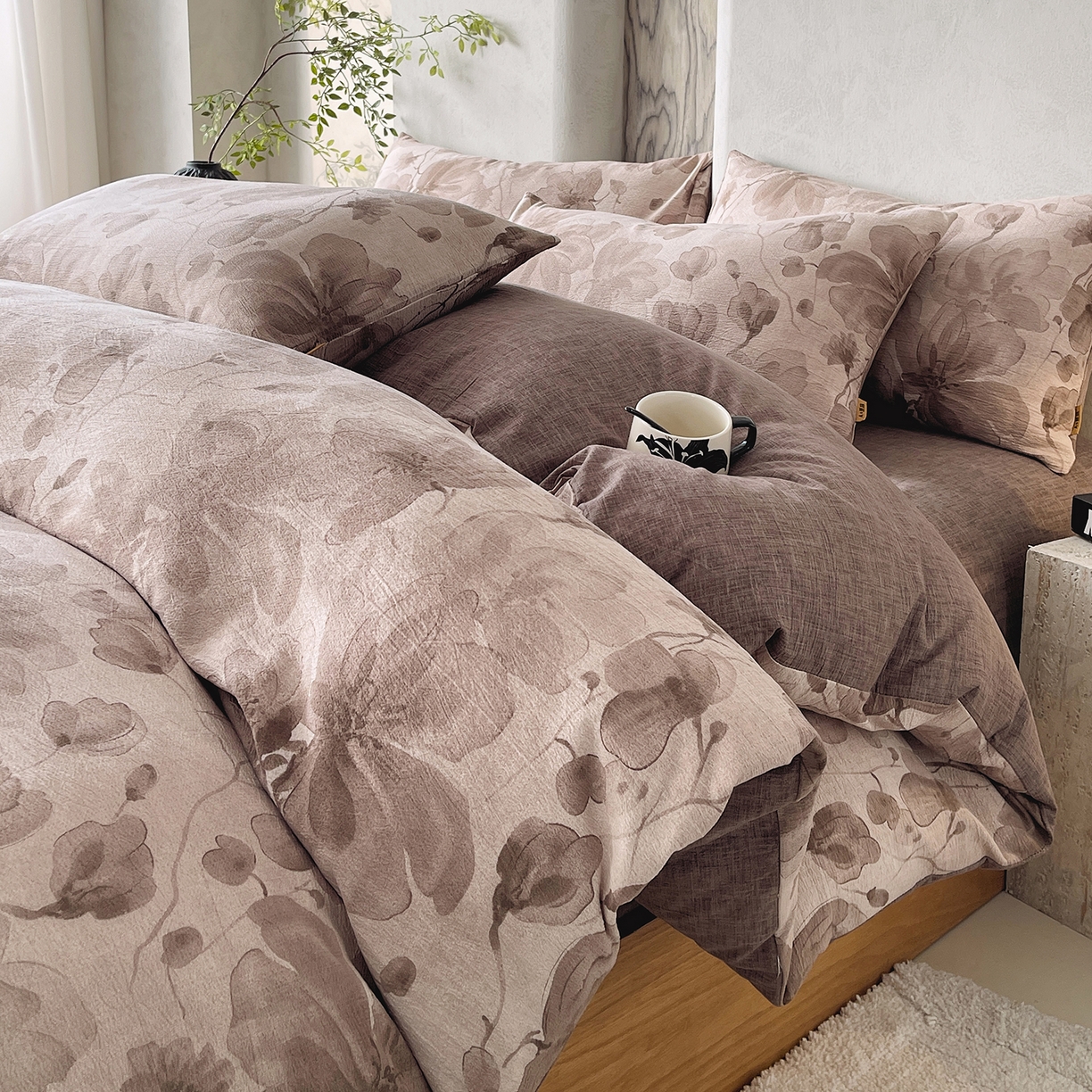 91家纺网 家纺一手货源 找家纺 灿哈家纺 2025新款复古风仿麻四件套 繁芯芳庭