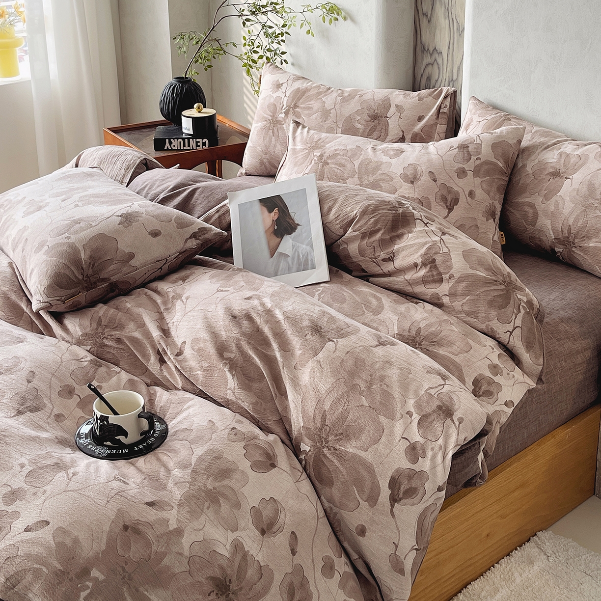 91家纺网 家纺一手货源 找家纺 灿哈家纺 2025新款复古风仿麻四件套 繁芯芳庭