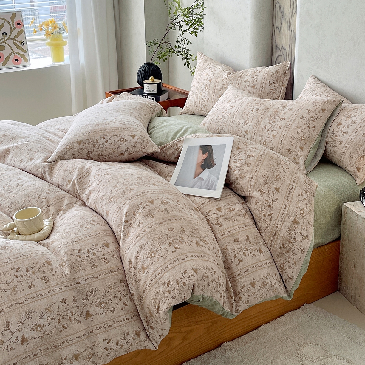 灿哈家纺 2025新款复古风仿麻四件套 繁艳生香