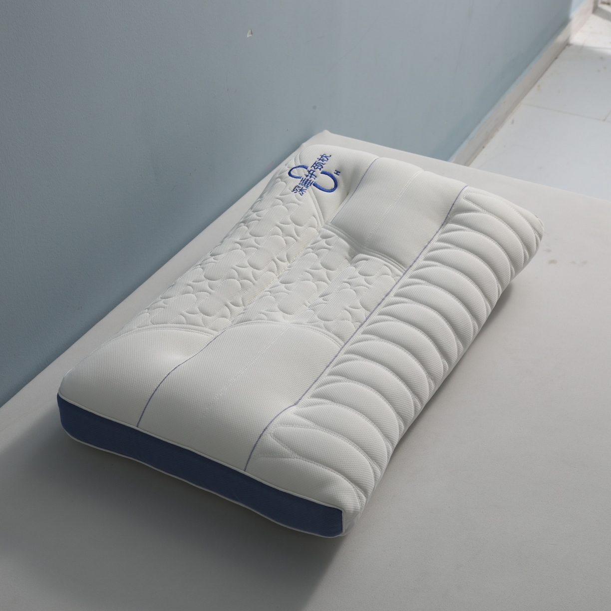 91家纺网 家纺一手货源 找家纺 （总）小米枕芯 2026新款8小时深睡护颈枕助睡眠枕两色枕头枕芯