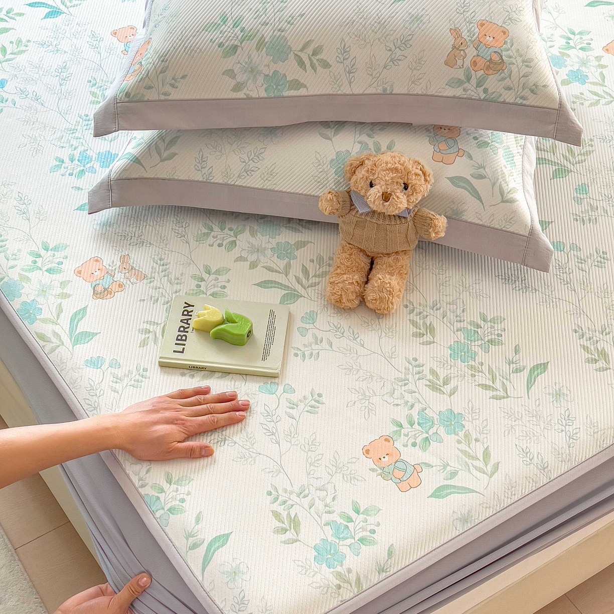 91家纺网 家纺一手货源 找家纺 （总）孩子王家纺 2026春夏新款夏季花卉冰丝凉席凉感值过0.21冰豆豆A类可机洗学生宿舍空调软席