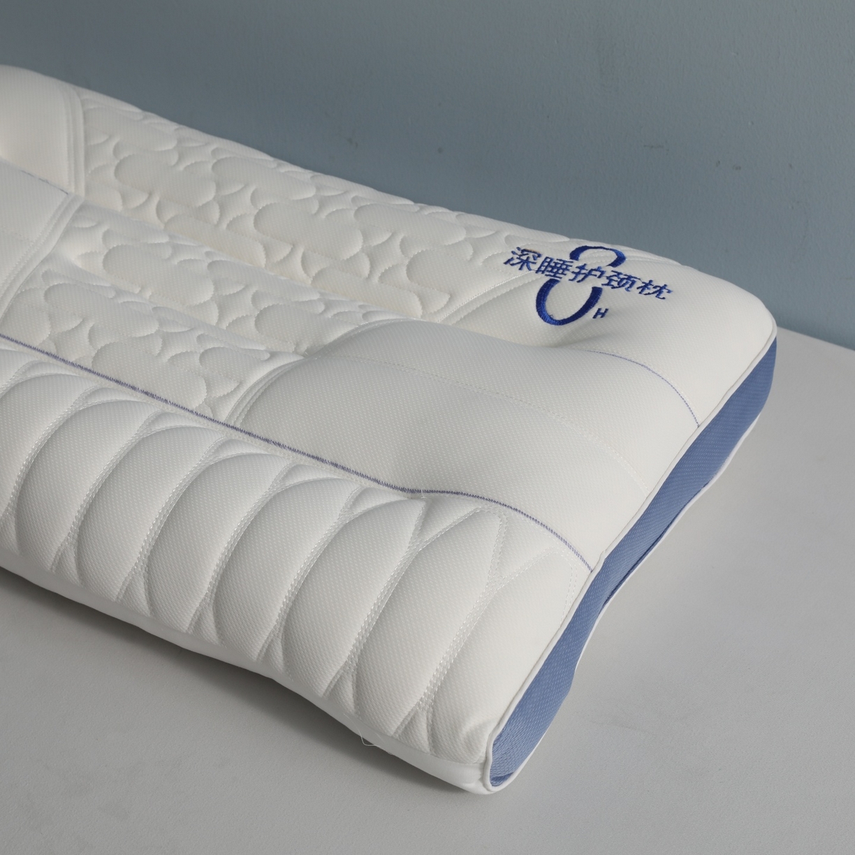 91家纺网 家纺一手货源 找家纺 （总）小米枕芯 2026新款8小时深睡护颈枕助睡眠枕两色枕头枕芯