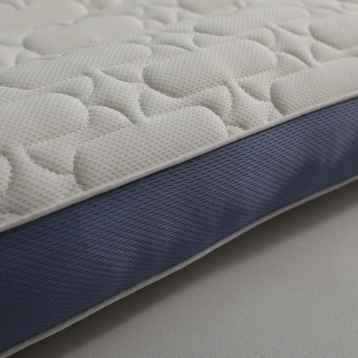 91家纺网 家纺一手货源 找家纺 小米枕芯 2026新款8小时深睡护颈枕助睡眠枕两色枕头枕芯 8小时深睡护颈枕奶白拼天蓝