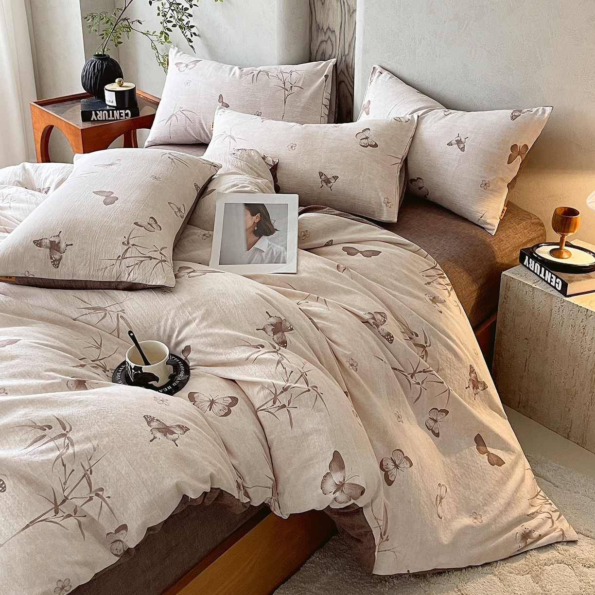 91家纺网 家纺一手货源 找家纺 灿哈家纺 2025新款复古风仿麻四件套 青筠蝶梦