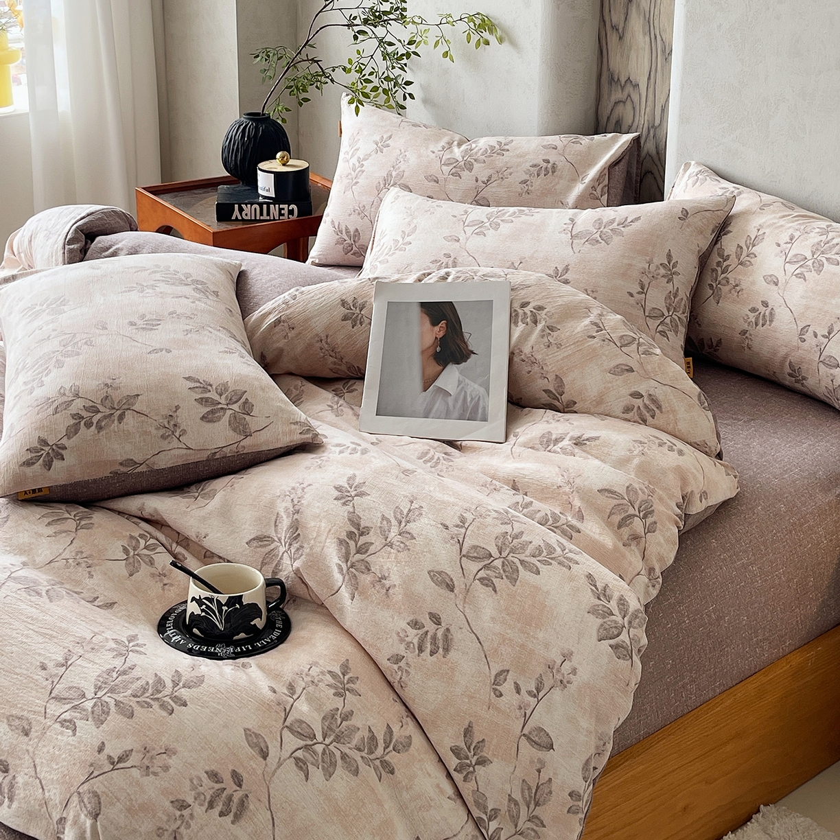 91家纺网 家纺一手货源 找家纺 灿哈家纺 2025新款复古风仿麻四件套 祥枝藴芳