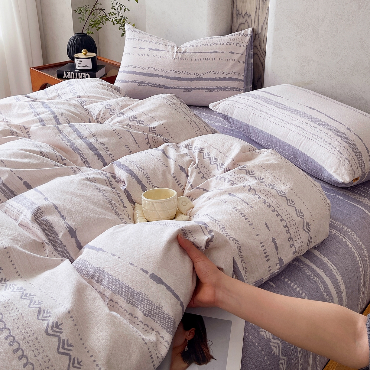 91家纺网 家纺一手货源 找家纺 灿哈家纺 2025新款复古风仿麻四件套 云水栖庭