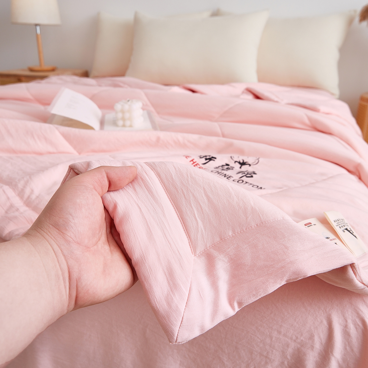 91家纺网 家纺一手货源 找家纺 尊妙被业 2026新款水洗棉棉花夏被100%新疆棉花被被子被芯填充包检测 蔷薇粉