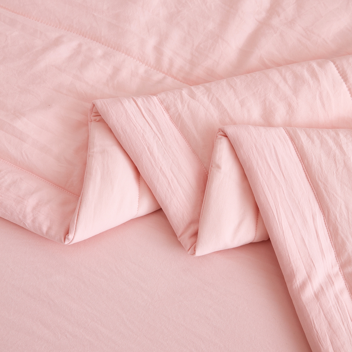 91家纺网 家纺一手货源 找家纺 尊妙被业 2026新款水洗棉棉花夏被100%新疆棉花被被子被芯填充包检测 蔷薇粉