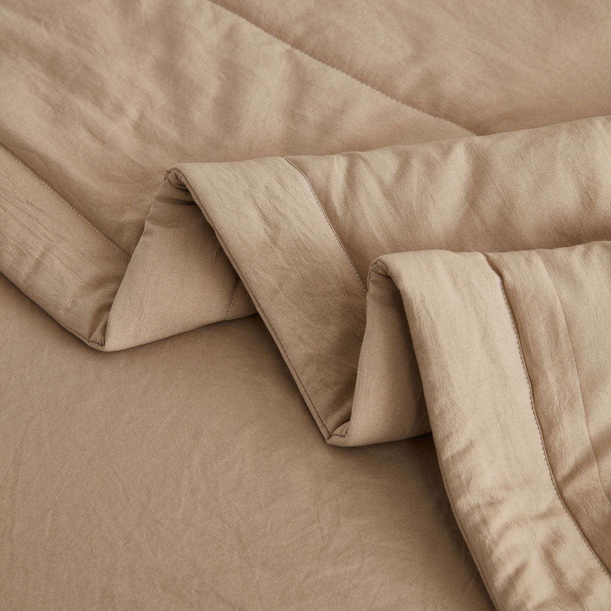 91家纺网 家纺一手货源 找家纺 尊妙被业 2026新款水洗棉棉花夏被100%新疆棉花被被子被芯填充包检测 可可棕