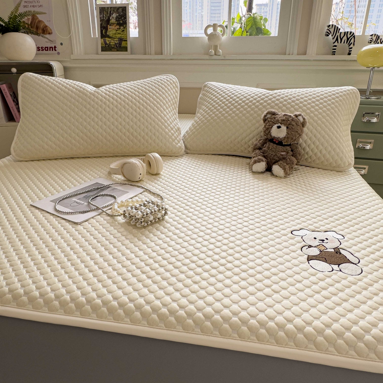 91家纺网 家纺一手货源 找家纺 孩子王家纺 2026春夏新款冰豆豆凉席凉感值过0.21冰丝床单单件冰丝席家用空调软席凉席席子 奶酪黄-床笠款