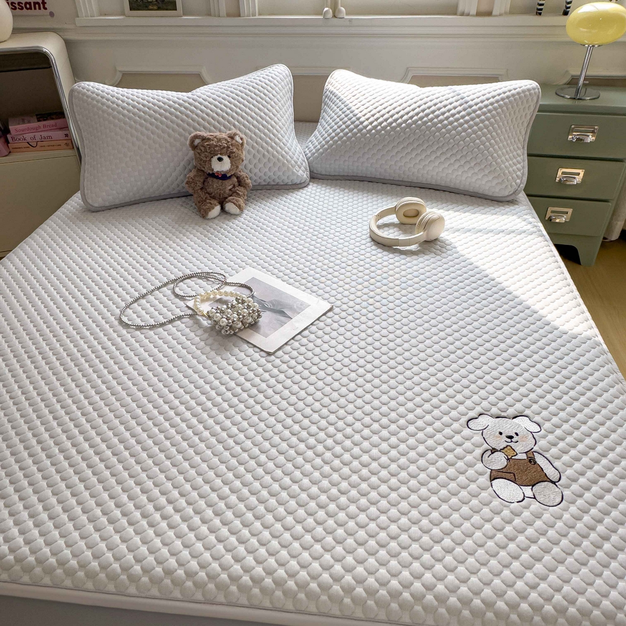 91家纺网 家纺一手货源 找家纺 孩子王家纺 2026春夏新款冰豆豆凉席凉感值过0.21冰丝床单单件冰丝席家用空调软席凉席席子 薇薇蓝-床笠款