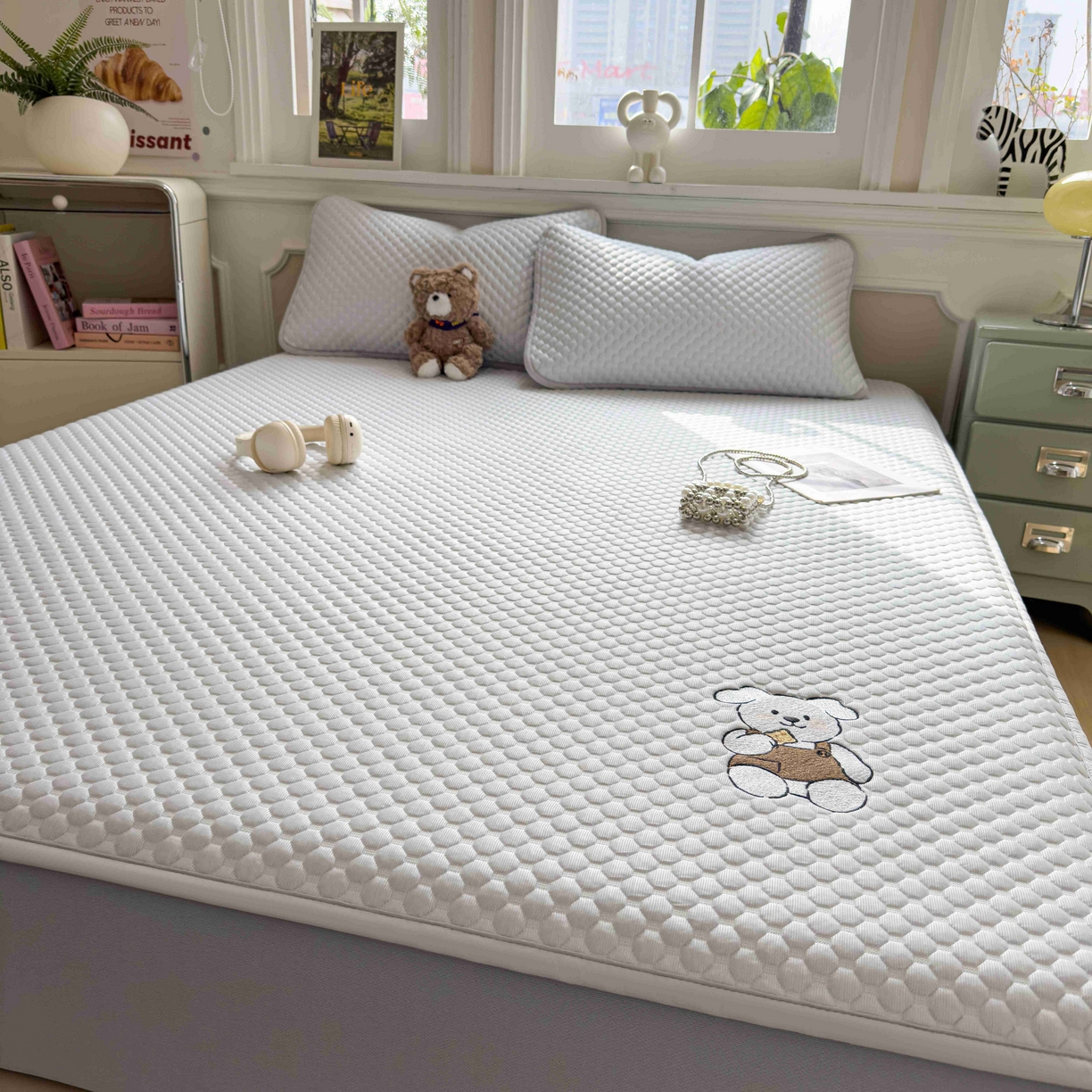 91家纺网 家纺一手货源 找家纺 孩子王家纺 2026春夏新款冰豆豆凉席凉感值过0.21冰丝床单单件冰丝席家用空调软席凉席席子 薇薇蓝-床笠款