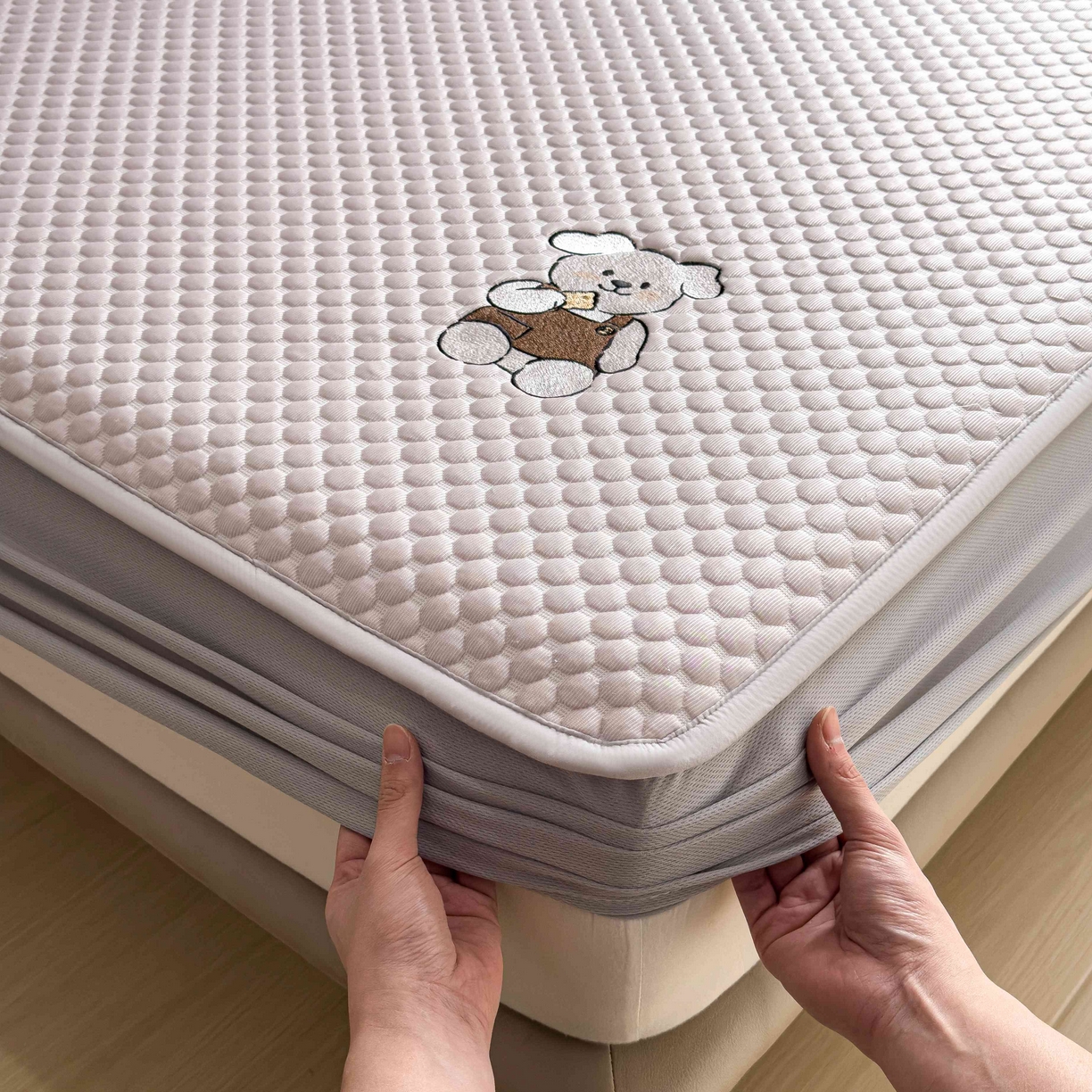 91家纺网 家纺一手货源 找家纺 孩子王家纺 2026春夏新款冰豆豆凉席凉感值过0.21冰丝床单单件冰丝席家用空调软席凉席席子 香芋紫-床笠款