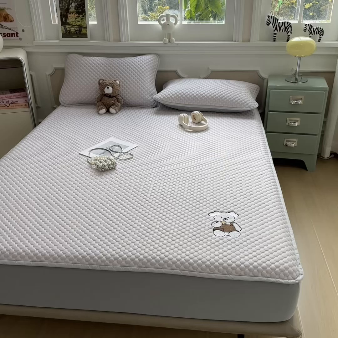 91家纺网 家纺一手货源 找家纺 孩子王家纺 2026春夏新款冰豆豆凉席凉感值过0.21冰丝床单单件冰丝席家用空调软席凉席席子 香芋紫-床笠款