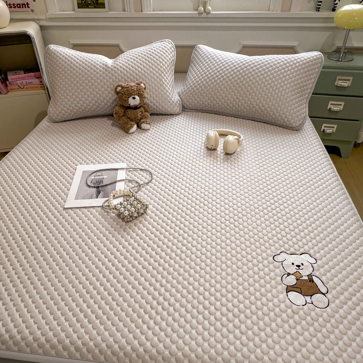 91家纺网 家纺一手货源 找家纺 孩子王家纺 2026春夏新款冰豆豆凉席凉感值过0.21冰丝床单单件冰丝席家用空调软席凉席席子 椰子灰-床笠款