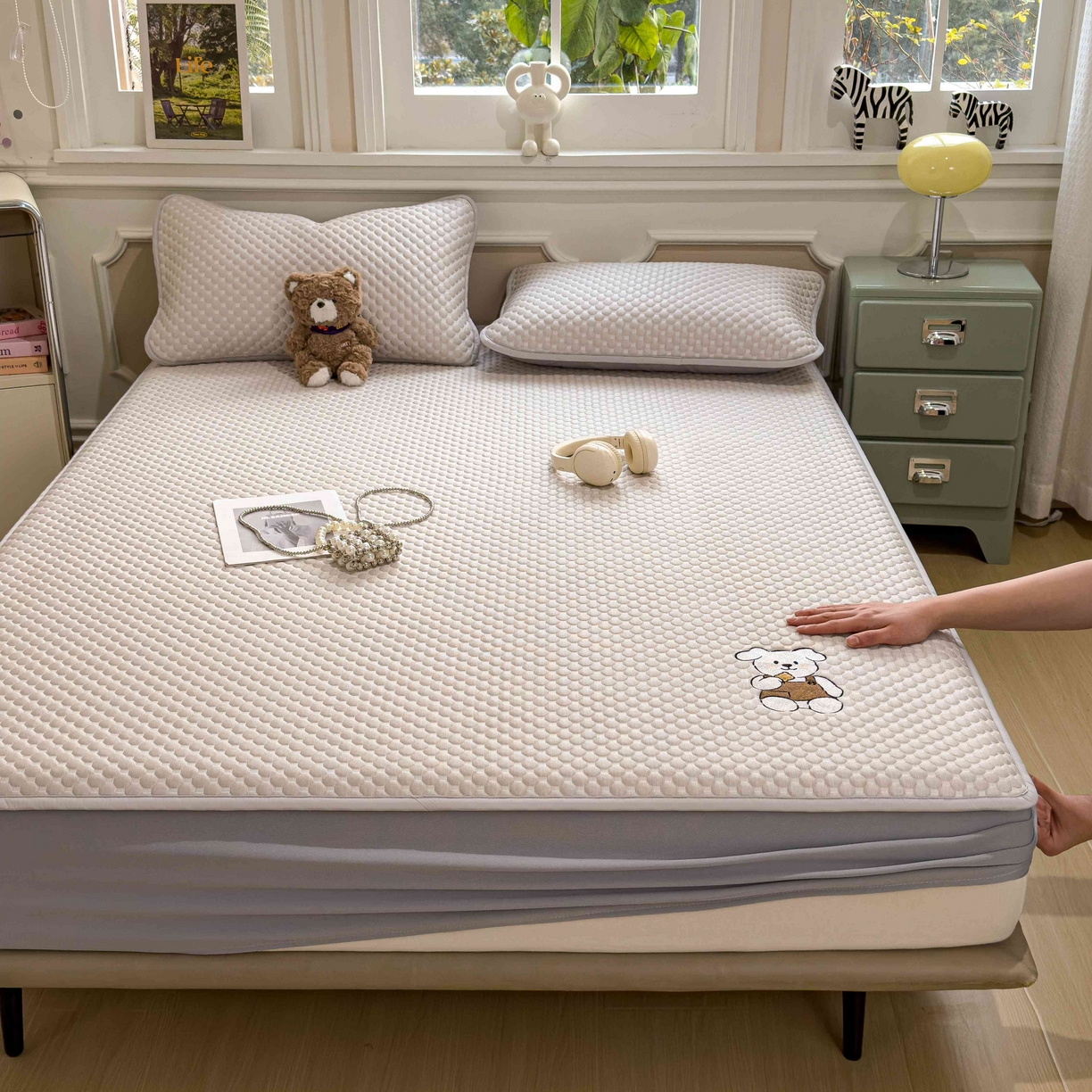 91家纺网 家纺一手货源 找家纺 孩子王家纺 2026春夏新款冰豆豆凉席凉感值过0.21冰丝床单单件冰丝席家用空调软席凉席席子 椰子灰-床笠款